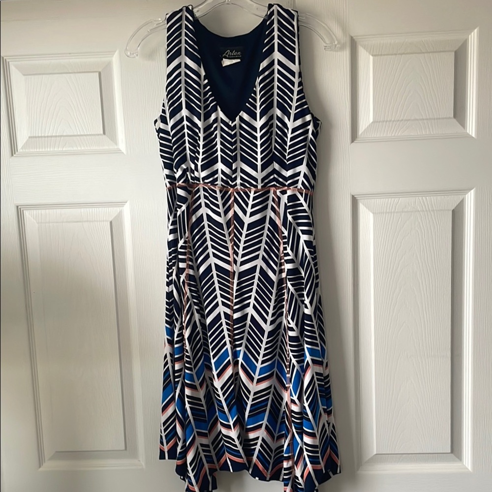 Eyes Fashions Navy Chevron Dress